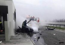 ΒΙΝΤΕΟ-ΝΤΟΚΟΥΜΕΝΤΟ: Η σκιά κάτω από την μοιραία Porsche που προβληματίζει τις αρμόδιες αρχές
