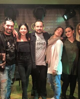 Rising Star: Κέλλυ Βουδούρη, το φωτομοντέλο για κορίτσια με καμπύλες που έφτασε το 95%