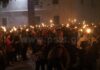 ΠΑΡΟΣ: Κατανυκτική λαμπαδηφορία στα σοκάκια της Παροικίας (ΒΙΝΤΕΟ)