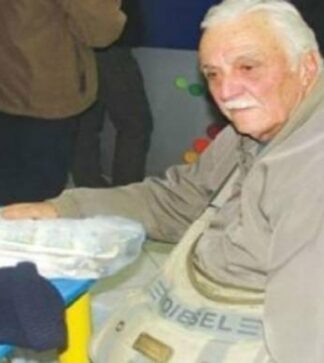 Ο πιο τίμιος Έλληνας λαχειοπώλης – Δείτε τι έκανε που αξίζει τον σεβασμό μας