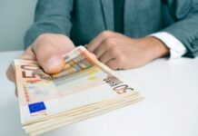 ΕΥΧΑΡΙΣΤΑ ΝΕΑ: Ποιοι θα πάρουν επίδομα 250 ευρώ τον Μάρτιο;