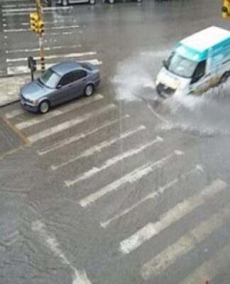 ΣΟΒΑΡΑ προβλήματα από την κακοκαιρία σε μεγάλο ελληνικό νησί!