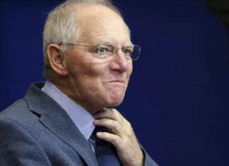 EKTAKTO: Νέα «βόμβα» από Σόιμπλε για Grexit