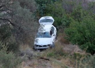 ΝΕΑ ΤΡΑΓΩΔΙΑ ΣΤΗΝ ΑΣΦΑΛΤΟ: Βουτιά θανάτου για οδηγό σε γκρεμό