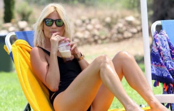 ΕΤΣΙ είναι τα οπίσθια της Σκορδά χωρίς επεξεργασία!
