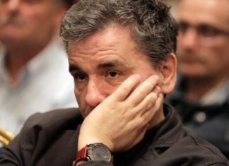 Αυτό είναι το 4ο ΜΝΗΜΟΝΙΟ: Μέτρα 4,9 δισ. ευρώ ως το 2021 και πλεόνασμα 4%!