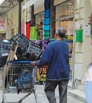 ΣΟΚΑΡΙΣΤΙΚΕΣ ΑΠΟΚΑΛΥΨΕΙΣ: Αυτός κακοποιούσε τη 47χρονη που βρήκε η Νικολούλη στα Σεπόλια