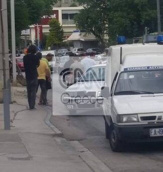 ΣΟΚ: Τροχαίο δυστύχημα στη Λ. Κηφισίας – Αυτοκίνητο παρέσυρε και σκότωσε πεζό (ΦΩΤΟ+ΒΙΝΤΕΟ)