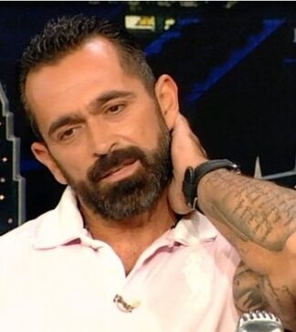 Αυτό κι αν είναι καρφί! Μπο:«Υπήρχαν «μαϊμούδες» στο Survivor. Άλλα έλεγαν στις κάμερες και…»
