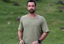 SURVIVOR: Επέστρεψε στην Ελλάδα νωρίτερα ο ΤΑΝΙΜΑΝΙΔΗΣ – Δείτε τη συνέβη όταν τον είδε η μητέρα του ξαφνικά