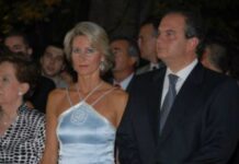 ΚΩΣΤΑΣ ΚΑΡΑΜΑΝΛΗΣ – ΝΑΤΑΣΑ ΠΑΖΑΙΤΗ: Δείτε τους όπως δεν τους έχετε ξαναδεί – Πέταξαν τα επίσημα