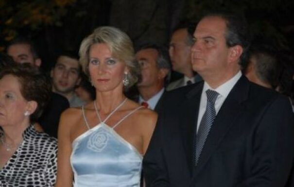 ΚΩΣΤΑΣ ΚΑΡΑΜΑΝΛΗΣ – ΝΑΤΑΣΑ ΠΑΖΑΙΤΗ: Δείτε τους όπως δεν τους έχετε ξαναδεί – Πέταξαν τα επίσημα