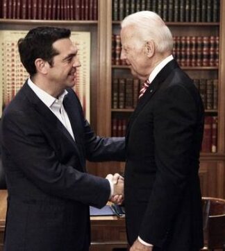 Μπάιντεν σε Τσίπρα: Ήρθε η ώρα για την ελάφρυνση του ελληνικού χρέους