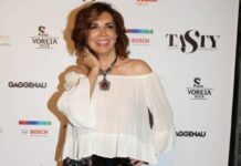 Αυτός θα είναι ο πρωταγωνιστής στην παράσταση για τη ζωή του Καζαντζίδη. Τι αποκαλύπτει η Ντενίση;
