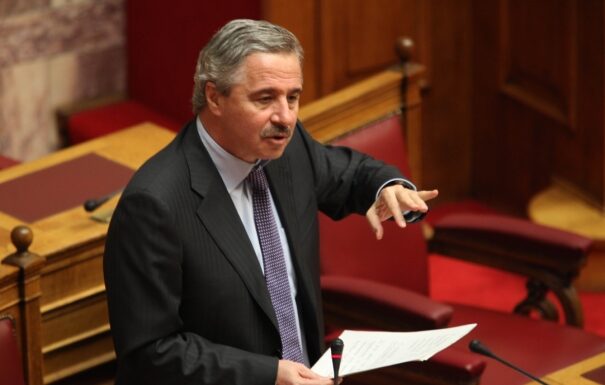 ΔΗΜΟΚΡΑΤΙΚΗ ΣΥΜΠΑΡΑΤΑΞΗ: Υποψήφιος Πρόεδρος και ο Γιάννης Μανιάτης