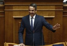 Επίθεση Μητσοτάκη για Παιδεία: “Διώχνετε τους καλύτερους από την πατρίδα – Θα καταργήσουμε το νόμο Γιαβρόγλου”