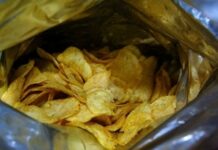 Γιατί το σακουλάκι με τα πατατάκια δεν είναι ποτέ γεμάτο