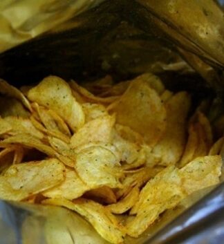 Γιατί το σακουλάκι με τα πατατάκια δεν είναι ποτέ γεμάτο