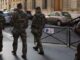 ΕΚΤΑΚΤΟ: Αυτοκίνητο έπεσε πάνω σε στρατιώτες στο Παρίσι -Εξι τραυματίες