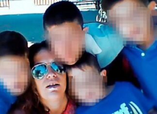 Τραγικό: Τέσσερα παιδιά ζούσαν με τη νεκρή τους μητέρα νομίζοντας ότι κοιμάται!