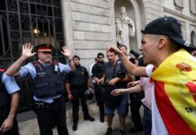 Καταλονία – Δημοψήφισμα: "Πόλεμος" για τα εκλογικά τμήματα. Το χρονικό του κινήματος ανεξαρτησίας
