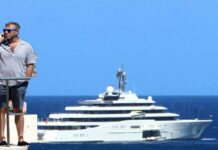 Κρήτη: Η άφιξη του Αμπράμοβιτς και η θαλαμηγός με τους υψηλούς καλεσμένους του – Οι διακοπές του κροίσου