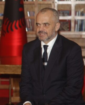 Θεσσαλονίκη: Συνεργάτης του Ράμα σε κύκλωμα μαφιόζων που διακινούσαν ναρκωτικά – Πολιτική βόμβα με ένταλμα σύλληψης