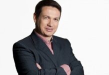 Σταύρος Νικολαΐδης: Δεν φαντάζεστε με ποιον ηθοποιό ήταν συμμαθητές στο δημοτικό