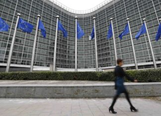 Ανοιχτό το ενδεχόμενο για νέα μέτρα 900 εκατ. ευρώ το 2018
