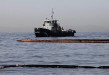 Προς ανέλκυση το "Αγία Ζώνη 2" – Τουλάχιστον ένα χρόνο ακόμα θα παρακολουθούνται οι περιοχές που "μαύρισαν"