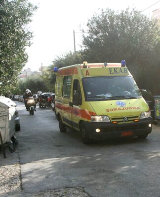 Πάτρα: Παρέσυραν γυναίκα με το αυτοκίνητο και εξαφανίστηκαν.
