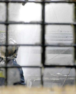 Θεσσαλονίκη: Φωτιά σε ταβέρνα και παιδότοπο – Μεγάλες ζημιές, εκκενώθηκε πολυκατοικία
