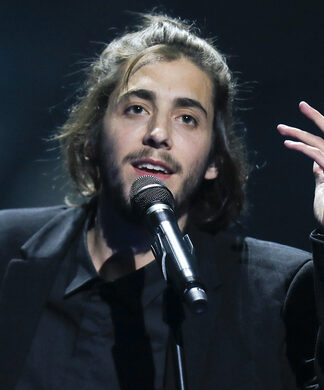 Salvador Sobral: Η λύση της τεχνητής καρδιάς και ο χρόνος που πιέζει ασφυκτικά