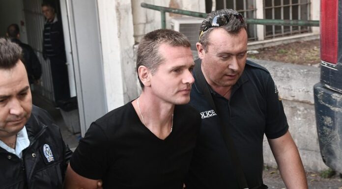 Στα χέρια του Κοντονή η μοίρα του του Ρώσου «βασιλιά» των bitcoin – «Μάχη» Ρωσίας – ΗΠΑ για την έκδοσή του