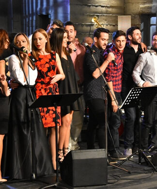 «Στην υγειά μας ρε παιδιά»: Μια βραδιά αφιερωμένη στον Ζαμπέτα