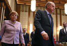 Τουρκία προς Μέρκελ: Πρέπει να μας ευχαριστείς, όχι να μας απειλείς. Μπορούμε να γεμίσουμε την Ευρώπη πρόσφυγες