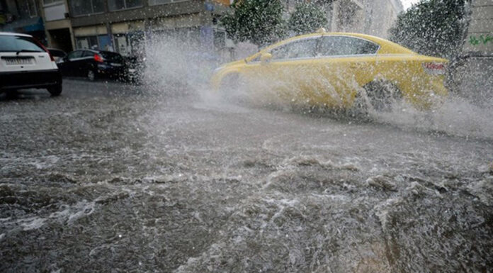 Οδήγηση στην βροχή: Τα SOS…