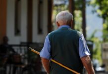 Τραγωδία στην Αχαΐα: Παρέσυρε και σκότωσε ηλικιωμένο