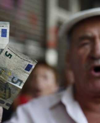 Συντάξεις: Αυτά είναι τα νέα ποσά – Τα χρήματα για όσους αποχώρησαν από 13/05/2016 και μετά σε Δημόσιο – ΙΚΑ – ΟΑΕΕ – ΕΤΑΑ – ΔΕΚΟ – Τράπεζες