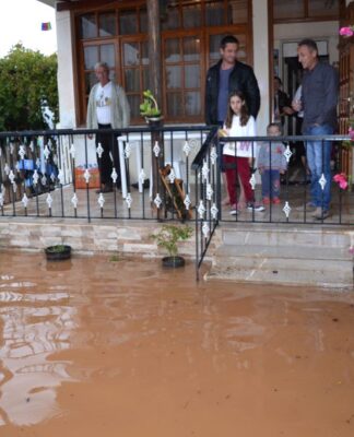 Αγριεύει ο καιρός – Πλημμύρες στο Ναύπλιο – Ποτέ φτάνει η κακοκαιρία στην Αθήνα – Το πέρασμα της "Ευρυδίκης"
