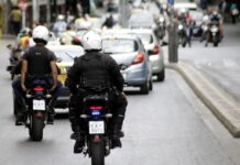 Άνδρας δάγκωσε στο πρόσωπο και τραυμάτισε σοβαρά αστυνομικό της ΔΙΑΣ