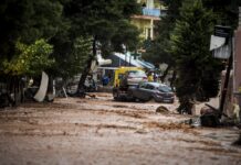 Καιρός – ΕΜΥ: Επιδείνωση μέχρι το πρωί του Σαββάτου.