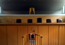 Λέσβος: Αθώος ο γυμνασιάρχης που "δεν προστάτευσε μαθήτριες από σεξουαλική παρενόχληση"