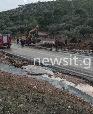 Θεομηνία στη Δυτική Αττική – Νέες έρευνες: Σκάβουν τις λάσπες για να βρουν τους αγνοούμενους