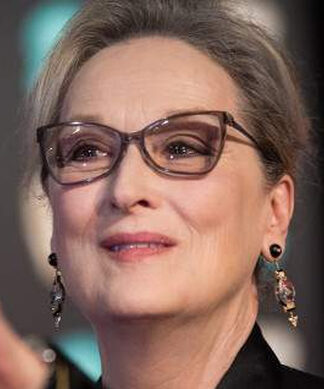 Σοκάρει η Meryl Streep: «Έπαιξα τη νεκρή για να σταματήσει να με χτυπάει»