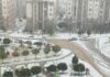 "Άσπρισε" η Μερσίνη από το χαλάζι. Εντυπωσιακές εικόνες
