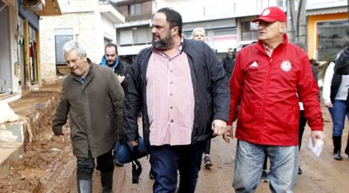 Ο Βαγγέλης Μαρινάκης επισκέφτηκε τη Μάνδρα (ΦΩΤΟ)