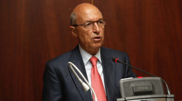 Σημίτης: Συκοφαντίες τα δημοσιεύματα που με εμπλέκουν σε "μίζες" – Θα καταφύγω στην δικαιοσύνη
