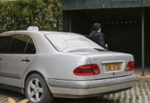 Η Βίκυ Σταμάτη στις φυλακές Χαλκίδας για τον Άκη Τσοχατζόπουλο