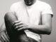 «Φιλάω και τις 3 πρώην συντρόφους μου, δεν ζηλεύουν»